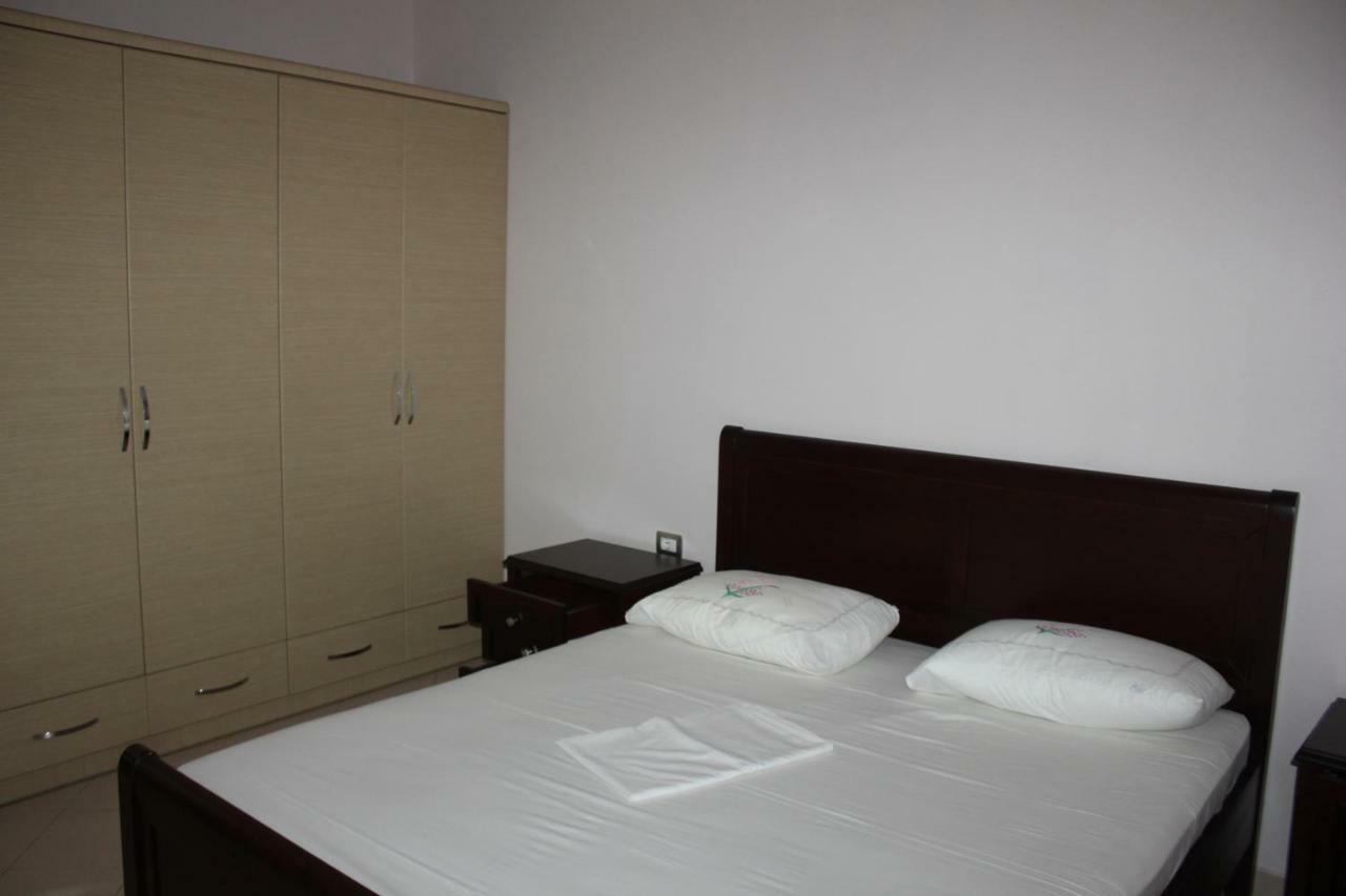 Sofapartments Sarandë エクステリア 写真
