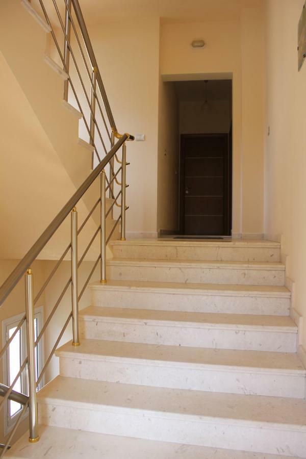 Sofapartments Sarandë エクステリア 写真